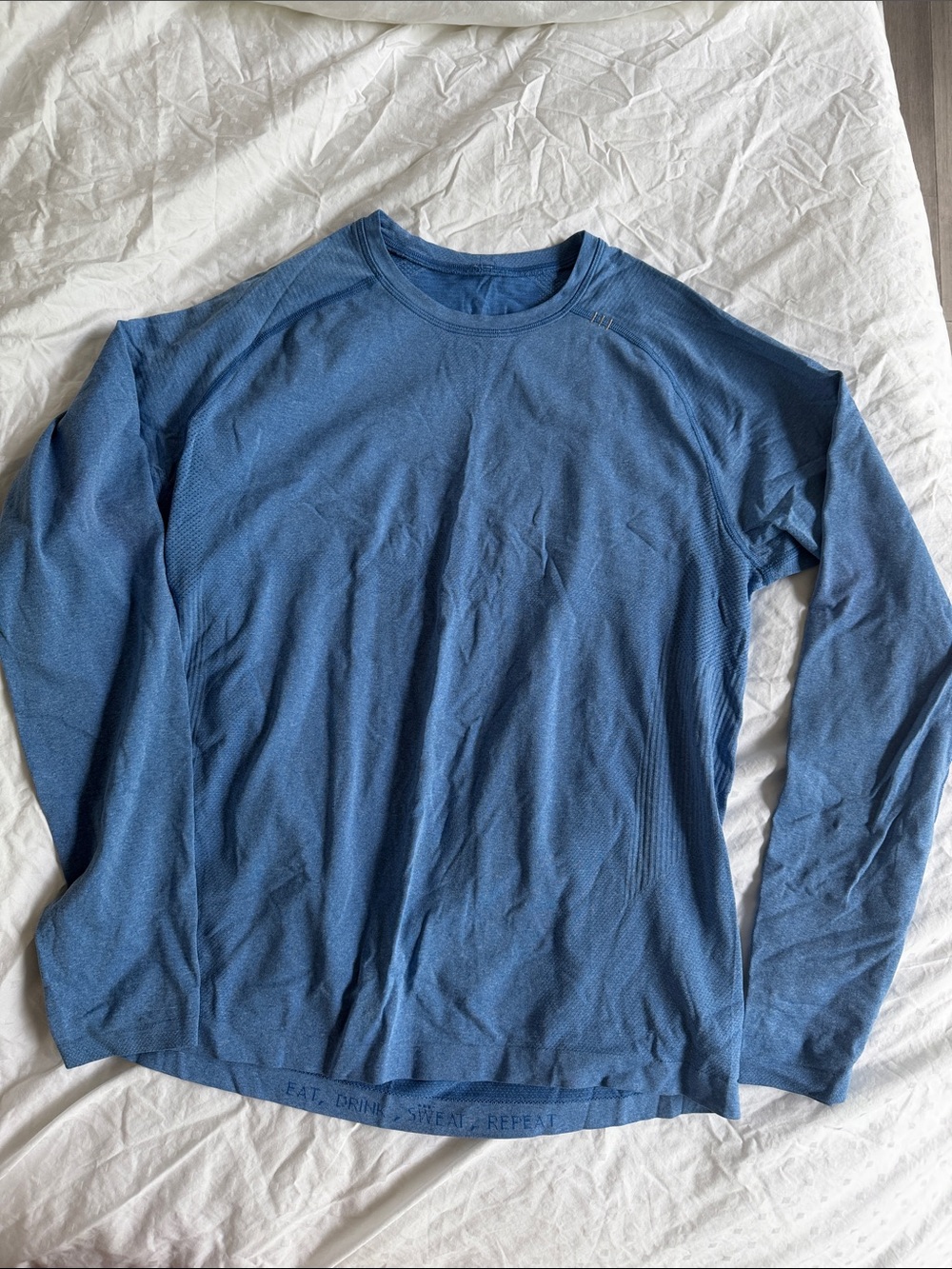 lululemon athletica Men's Slate Blue Long-Sleeve Crew